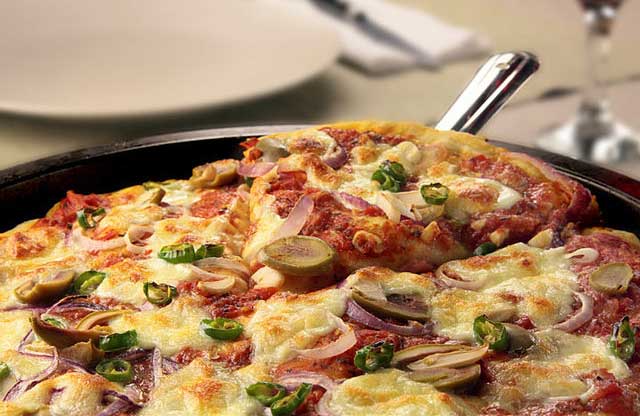 Would you eat a 3D printed pizza?