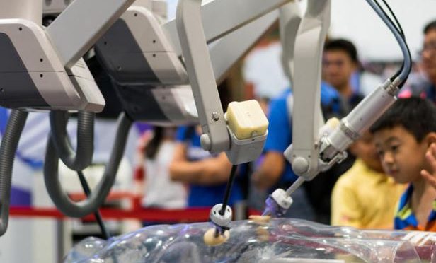 UK scientists create world’s smallest surgical robot