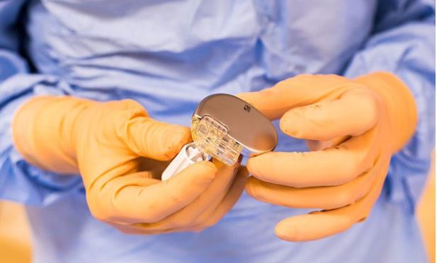 Flexible rechargeable battery to power pacemakers